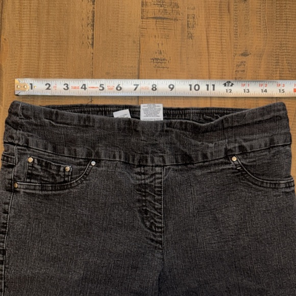 Ruby Rd.  Dark Gray straight leg Jeans 10 P EUC! - Picture 4 of 6